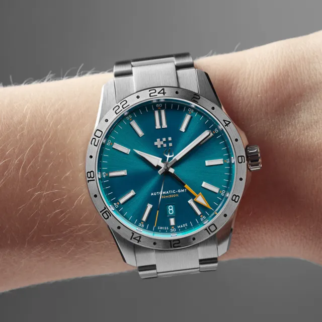 Christopher Ward C63 Sealander GMT Dragonfly Blue/Silver C6339AGM3S00B4B0 Görsel 3