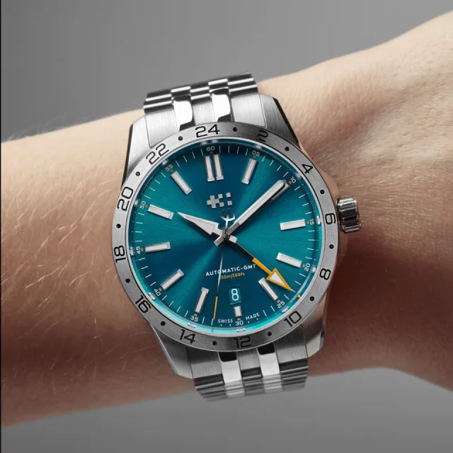 Christopher Ward C63 Sealander GMT Otomatik Dragonfly Blue C6339AGM3S00B4B1 Görsel 3