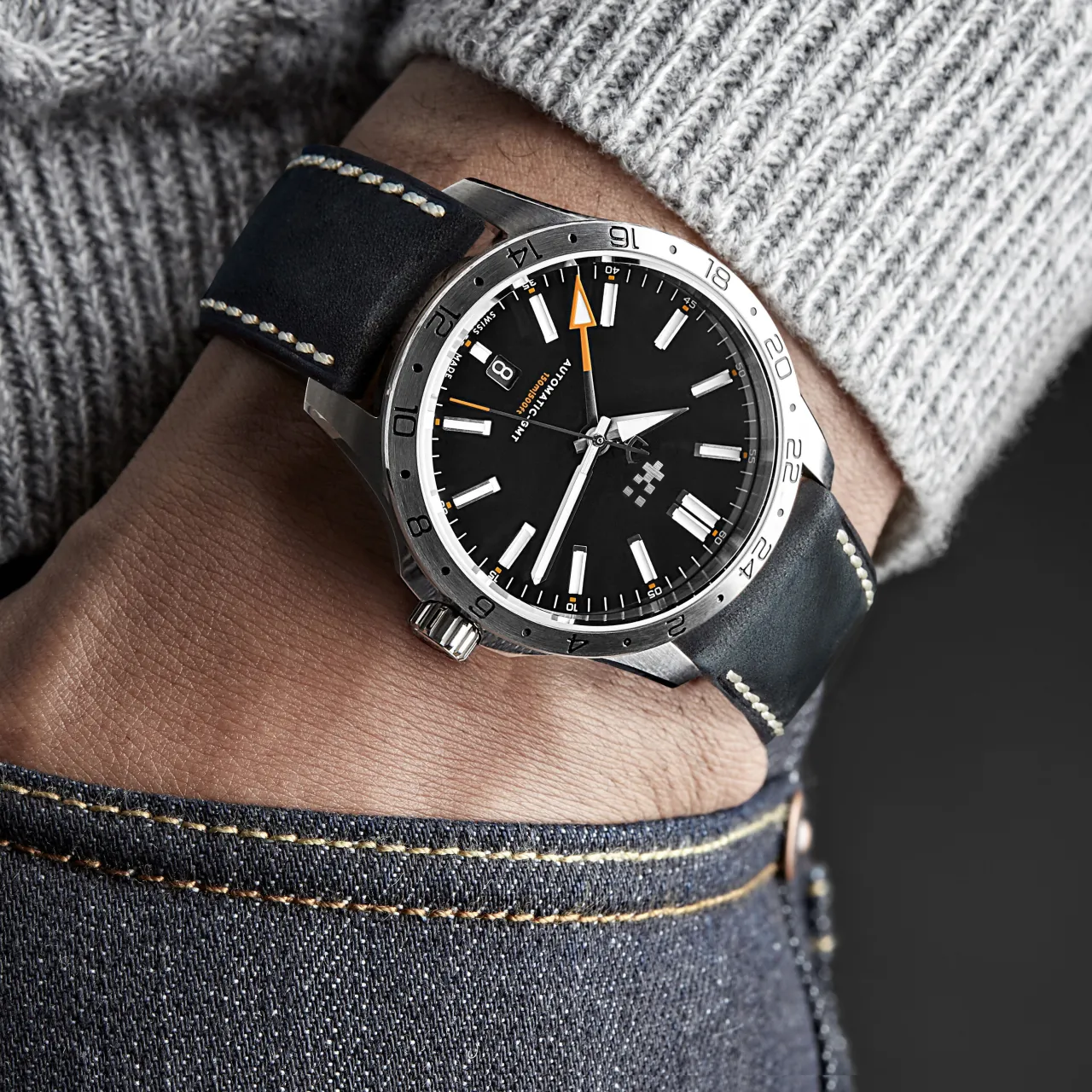 Christopher Ward C63 Sealander GMT Otomatik Siyah C6339AGM3S00K2VK detay görseli 1