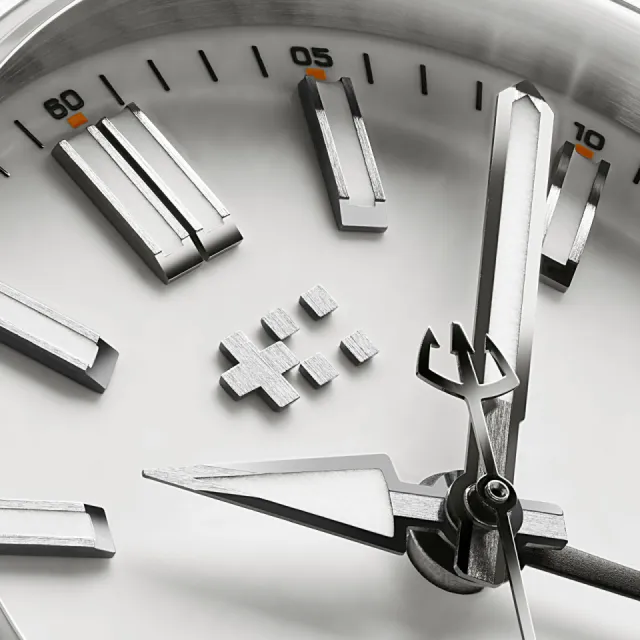 Christopher Ward C63 Sealander GMT Otomatik Beyaz C6339AGM3S00W2VC Görsel 3