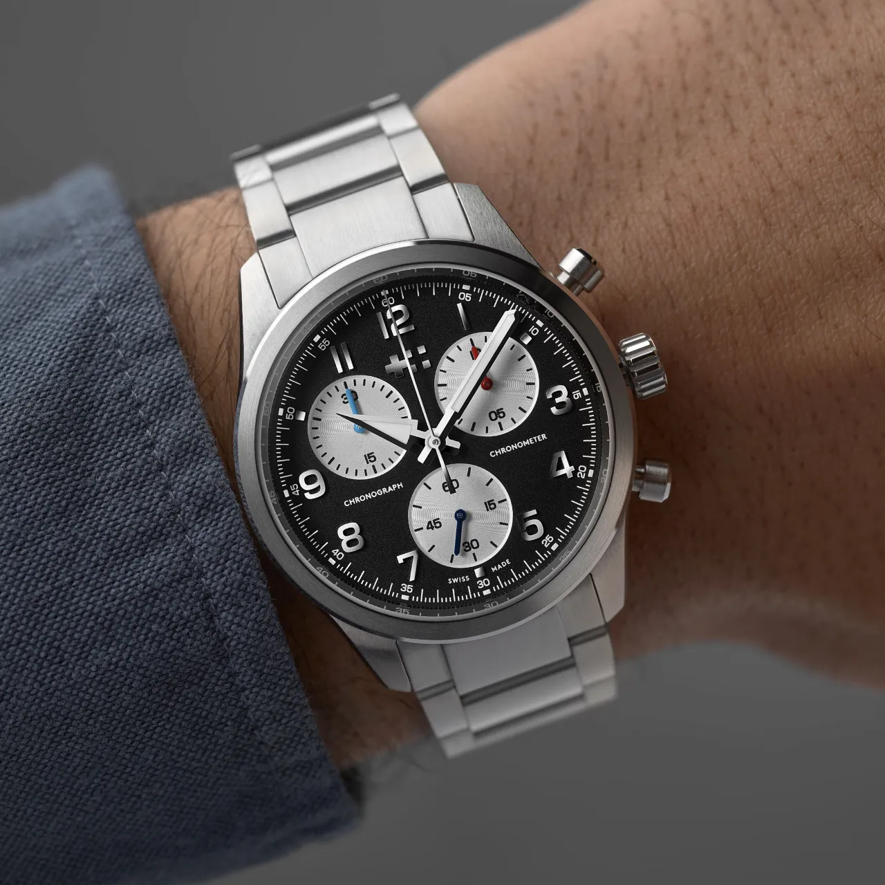 Christopher Ward C63 Valour Black/Silver C6339QCC3S00K0B0 detay görseli 1