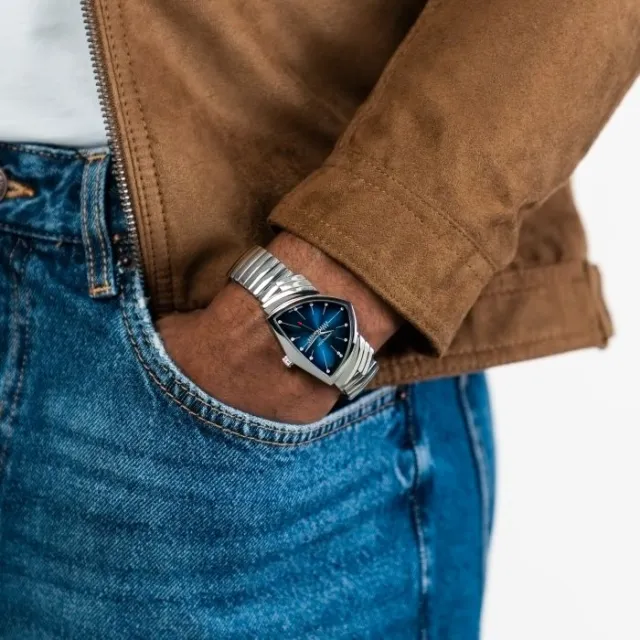 Hamilton Ventura Quartz Mavi H24411142 Görsel 3