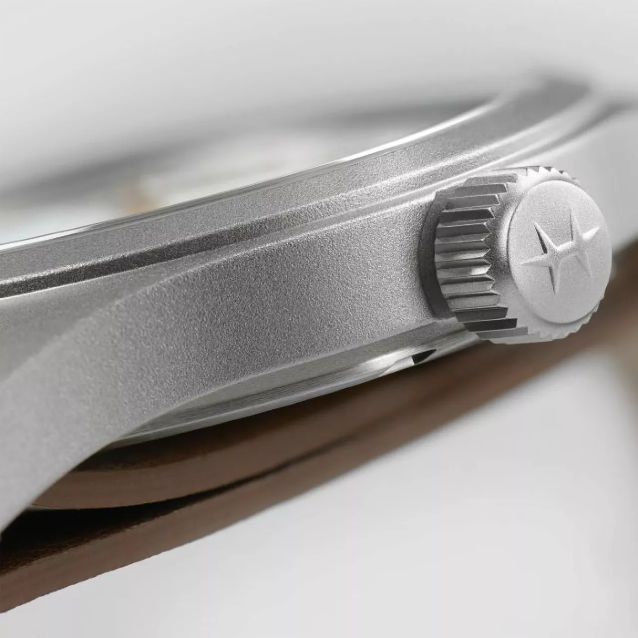 Hamilton Khaki Field Mechanical H69439511 detay görseli 3