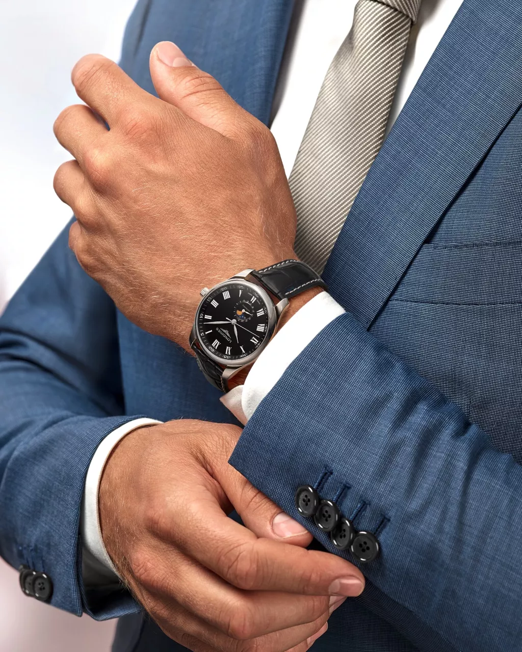 Longines Master Collection L2.919.4.51.7 Kol Saati detay görseli 5