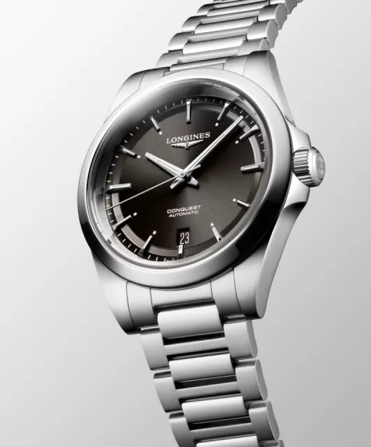 Longines Conquest L3.720.4.52.6 Görsel 3