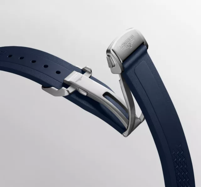 Longines Conquest L3.720.4.92.9 Görsel 6