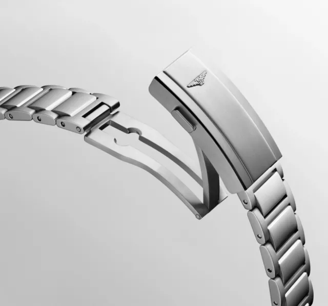 Longines HydroConquest GMT L37904666 Görsel 8