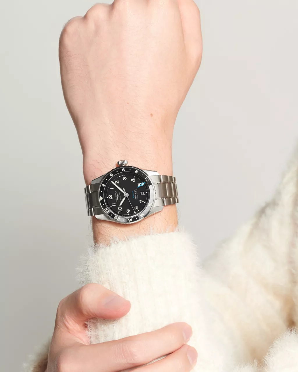 Longines Spirit Zulu Time L3.802.4.53.6 detay görseli 2