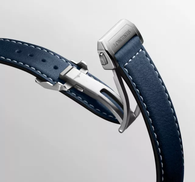 Longines Spirit Zulu Time L3.802.4.93.2 Görsel 3