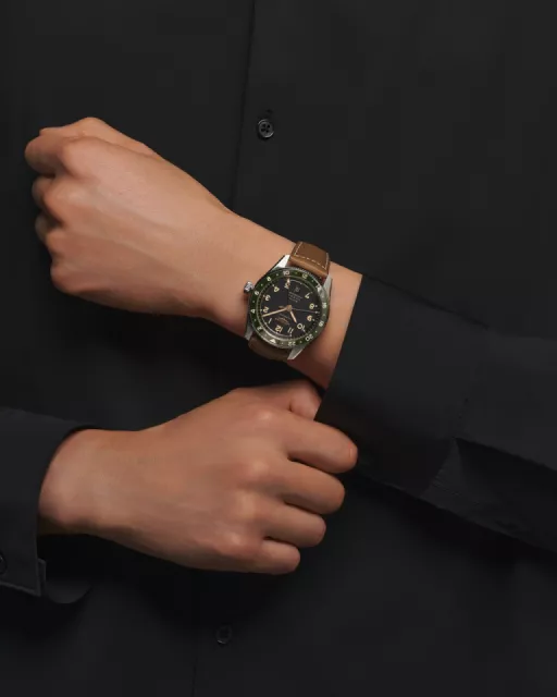 Longines Spirit Zulu Time L3.812.4.63.2 Görsel 7