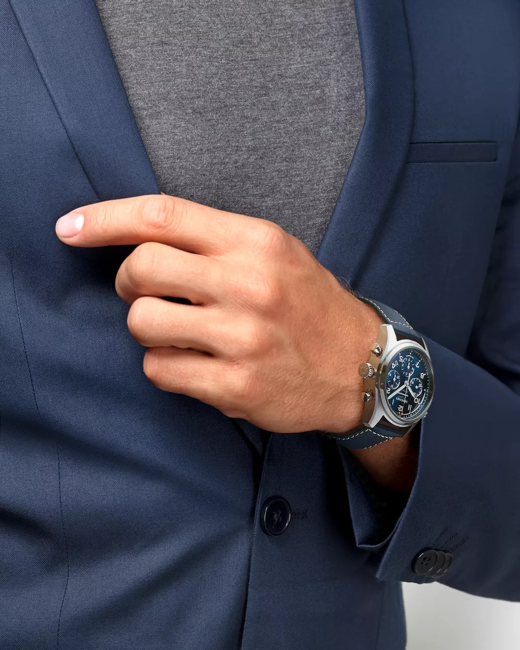 Longines Spirit Chronograph L38204930 detay görseli 2