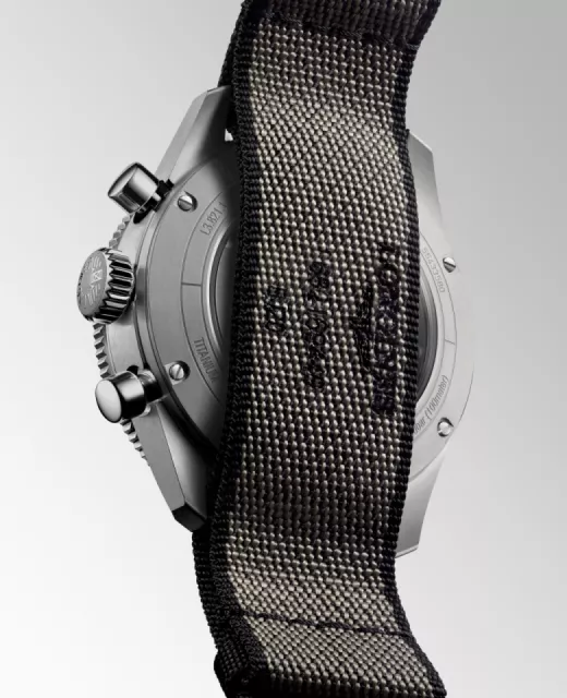 Longines Spirit Flyback Titanium L3.821.1.53.2 Görsel 6