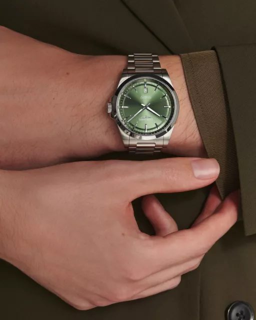 Longines Conquest L3.830.4.02.6 Görsel 11