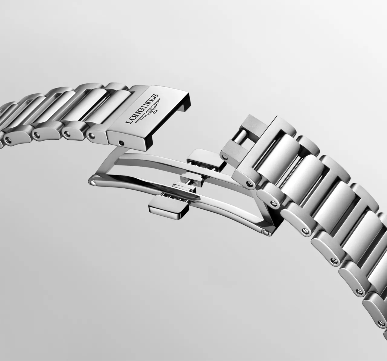 Longines Conquest L3.830.4.52.6 detay görseli 5