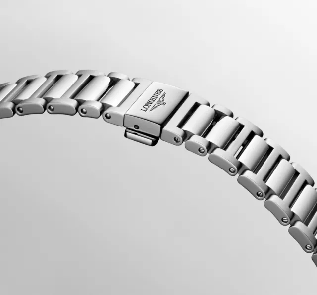 Longines Conquest L3.830.4.52.6 Görsel 2