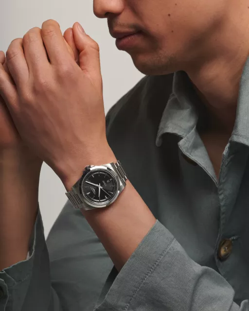 Longines Conquest L3.830.4.52.6 Görsel 10