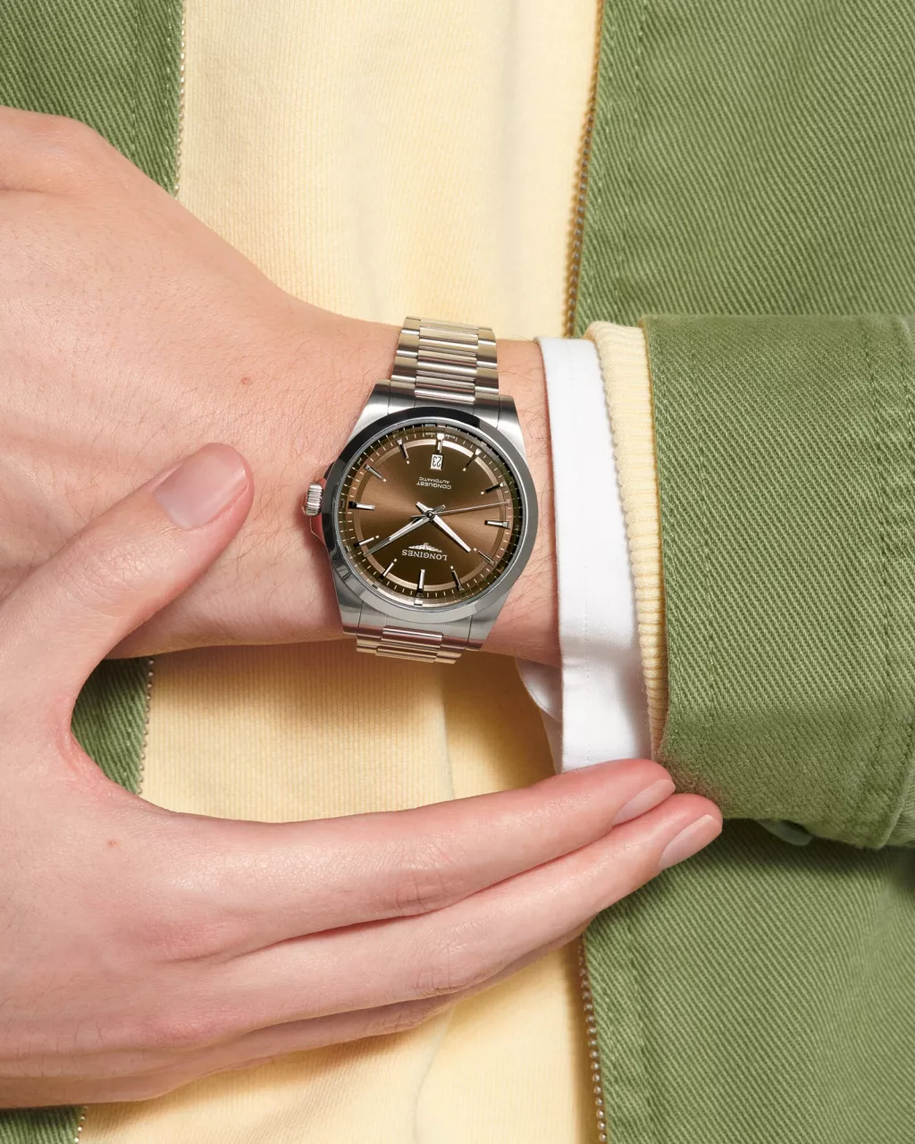 Longines Conquest L3.830.4.62.6 detay görseli 3