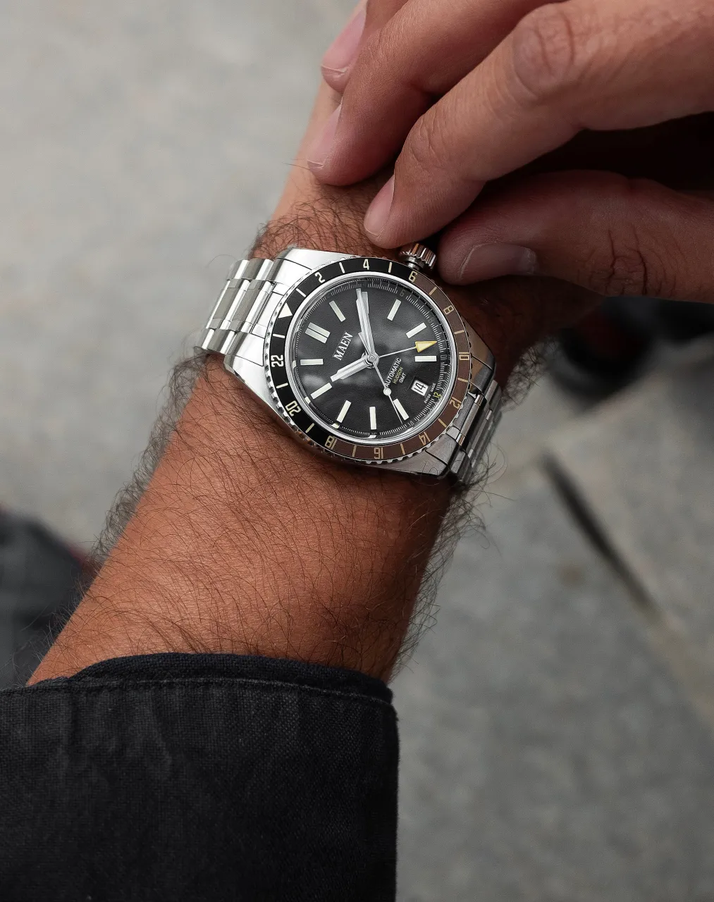 Maen Hudson 38 GMT Otomatik Jet Black M1333 detay görseli 1