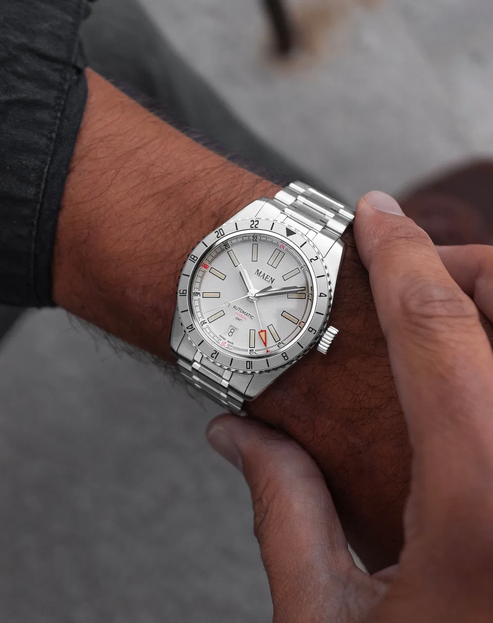 Maen Hudson 38 GMT Otomatik Frost White M134 detay görseli 1