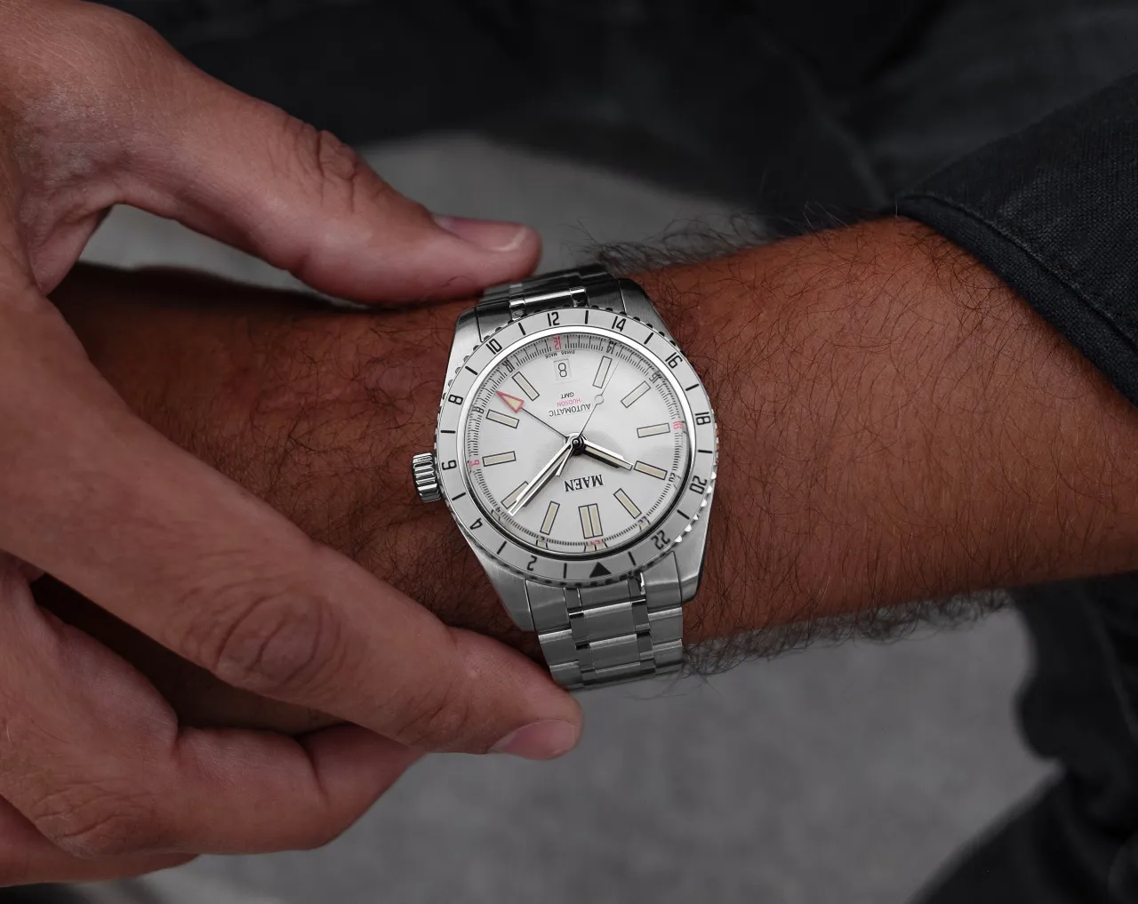 Maen Hudson 38 GMT Otomatik Frost White M134 detay görseli 3
