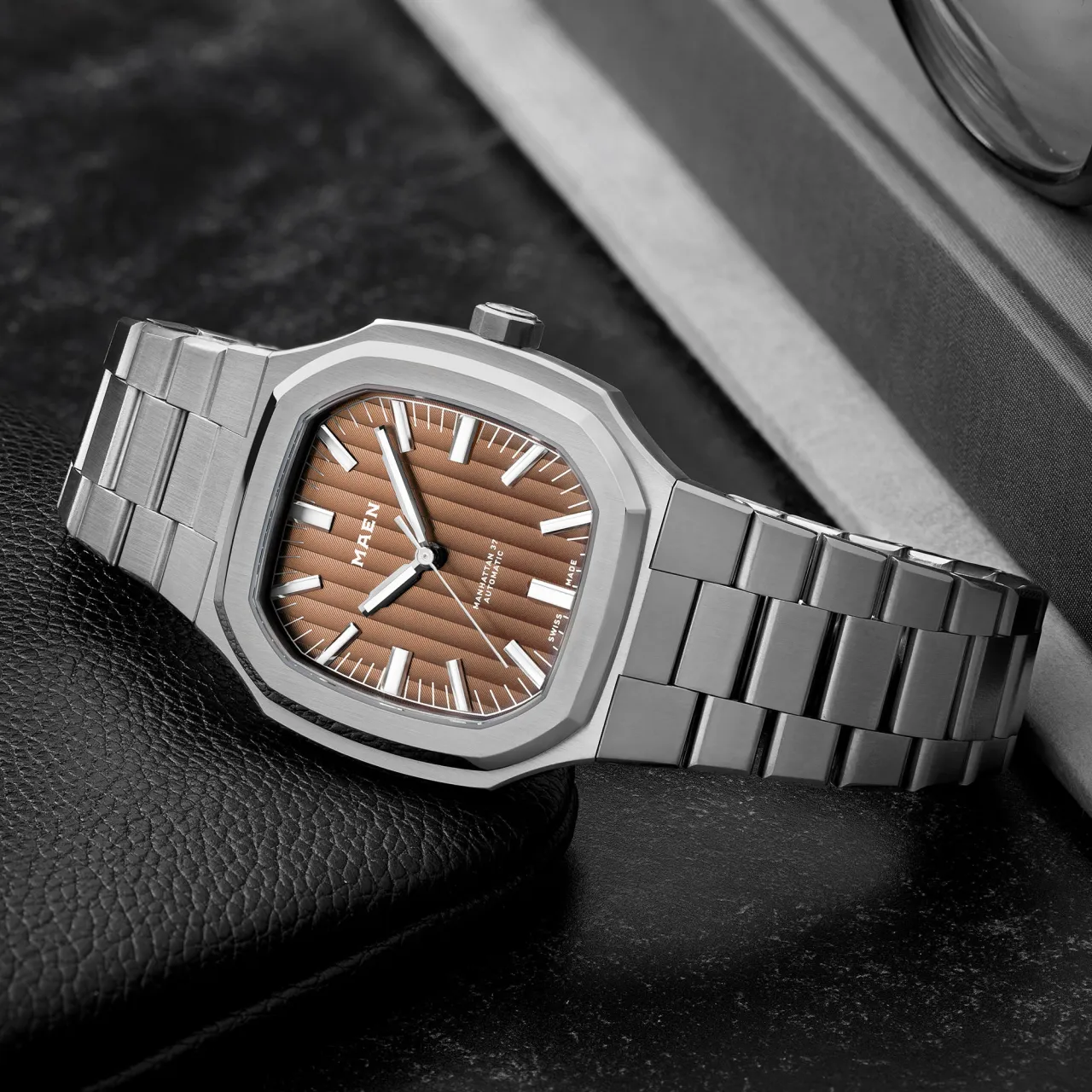 Maen Manhattan 37 Côtes de Genève Salmon M214 detay görseli 1