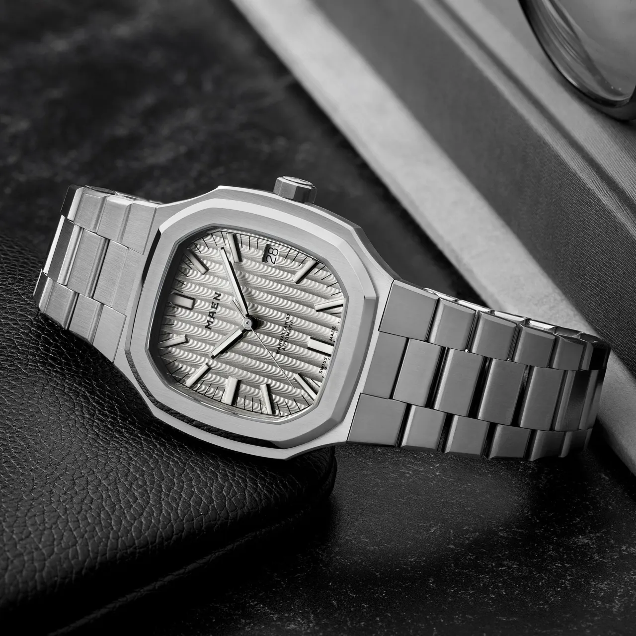 Maen Manhattan 37 Côtes de Genève Ice Grey M215 detay görseli 1