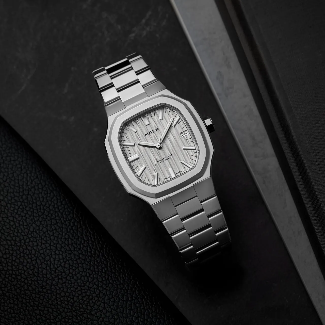 Maen Manhattan 37 Côtes de Genève Ice Grey M215 detay görseli 2