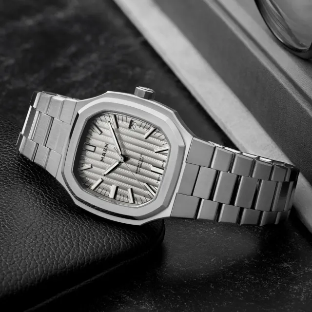 Maen Manhattan 37 Côtes de Genève Ice Grey M215 Görsel 2