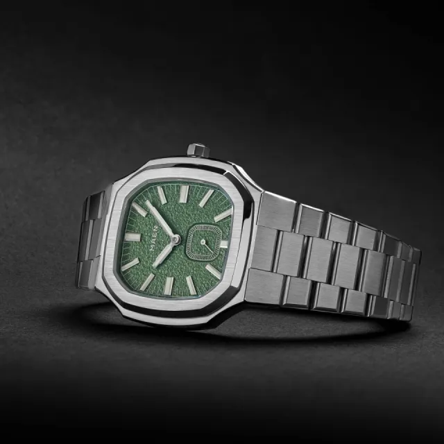 Maen Manhattan 37 Ultra-Thin Hammered Effect Dial M222 Görsel 2