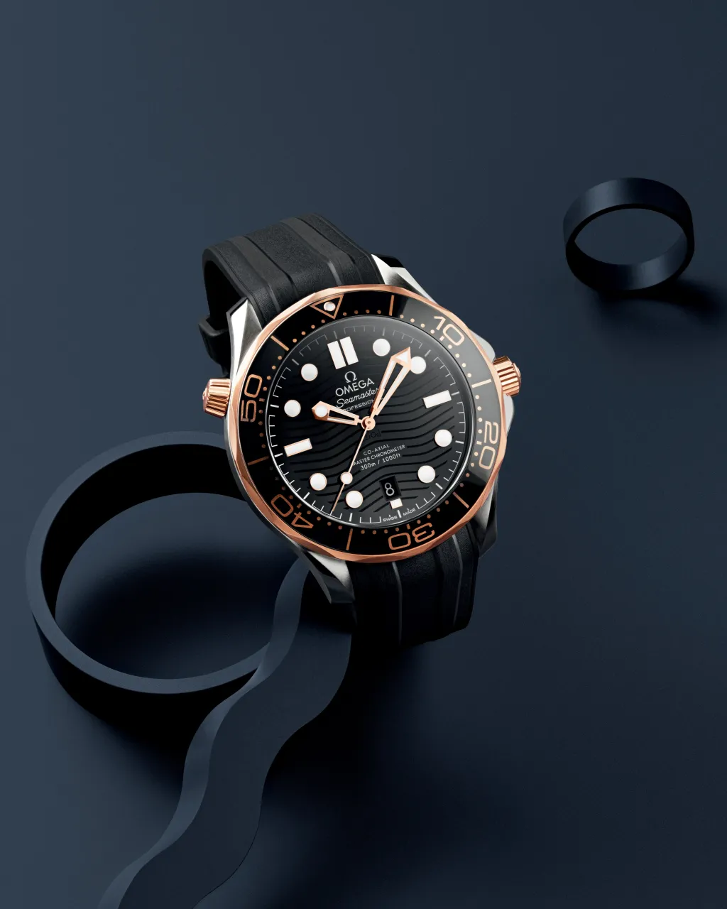 Omega Seamaster Diver 300M Sedna Gold Rubber Strap 21022422001002 detay görseli 3