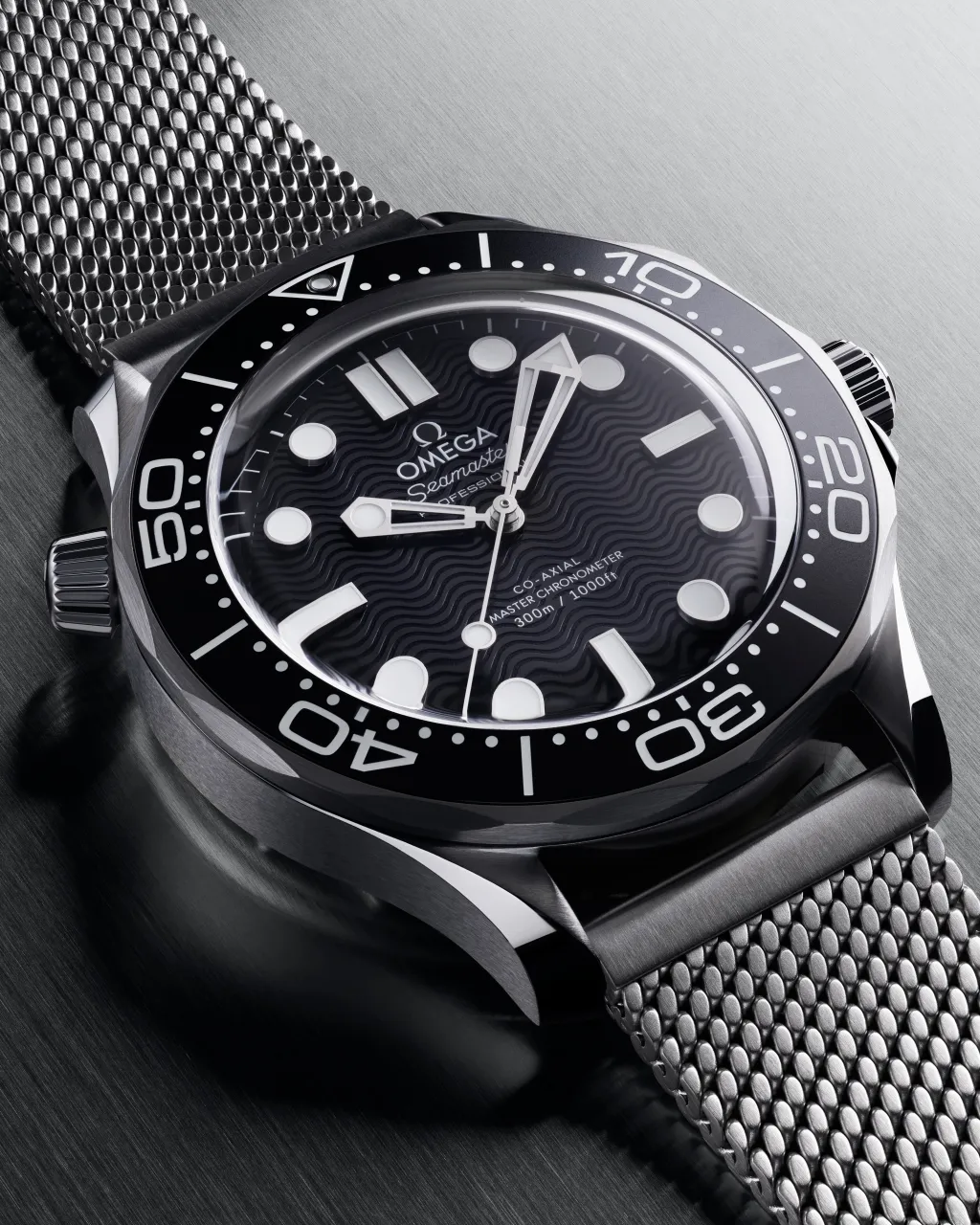 Omega Seamaster Diver 300M Black Otomatik 21030422001010 detay görseli 3