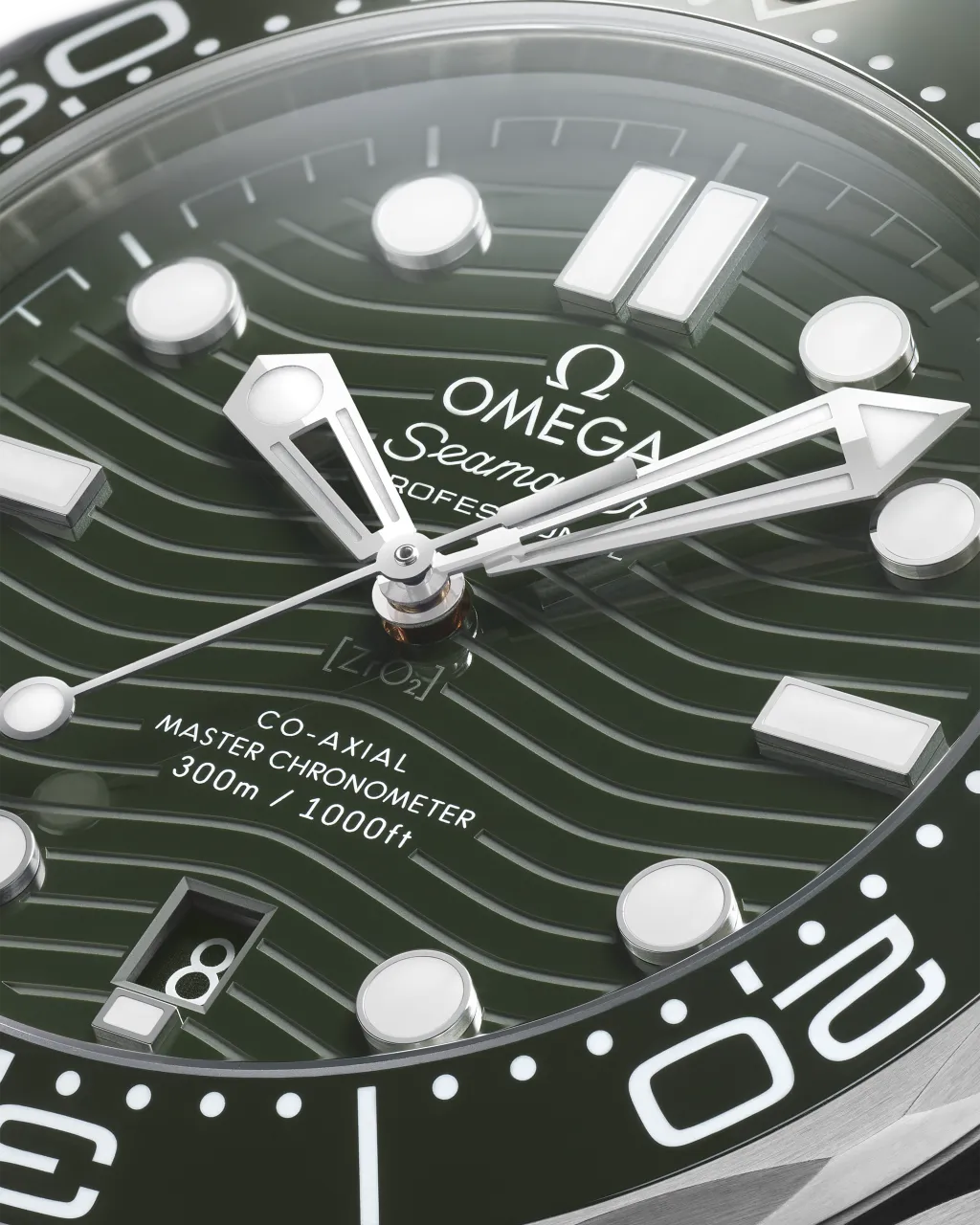 Omega Seamaster Diver 300M Otomatik Green 21030422010001 detay görseli 2