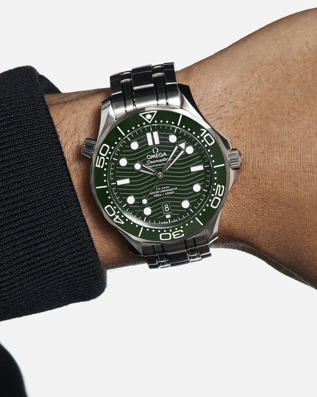 Omega Seamaster Diver 300M Otomatik Green 21030422010001 detay görseli 3