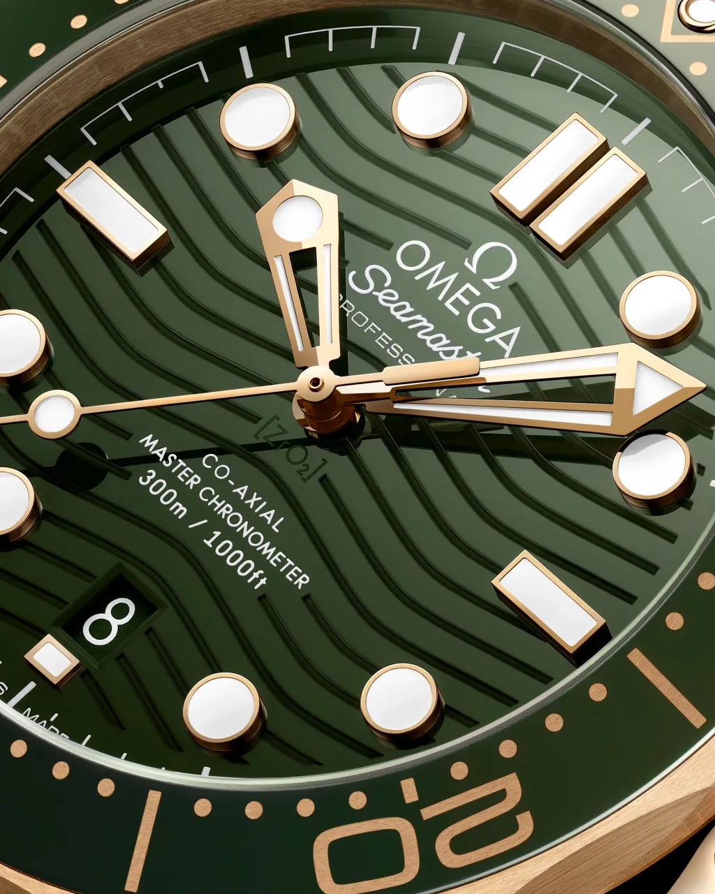 Omega Seamaster Diver 300M Moonshine™ Gold on Rubber Strap 21062422010001 detay görseli 3