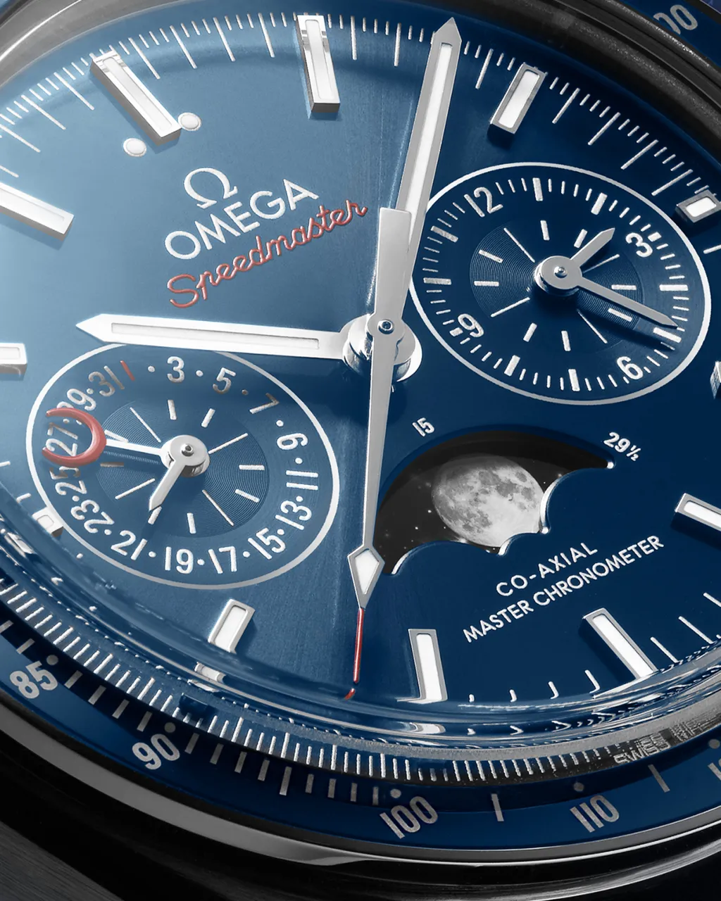 Omega Speedmaster Moonphase Blue 30433445203001 detay görseli 3