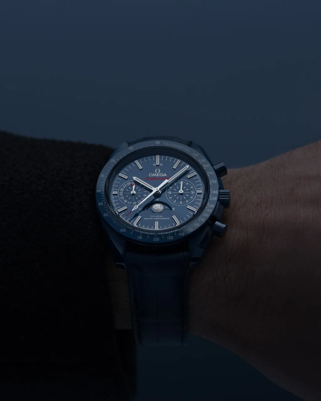 Omega Speedmaster Moonphase Blue Side Of The Moon Otomatik 30493445203001 detay görseli 2
