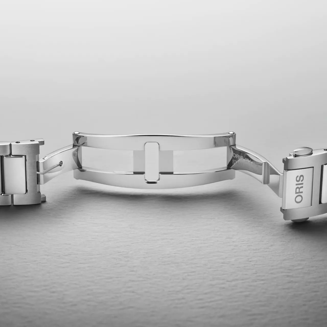 Oris Big Crown 01 403 7799 4067-07 8 20 06 detay görseli 4
