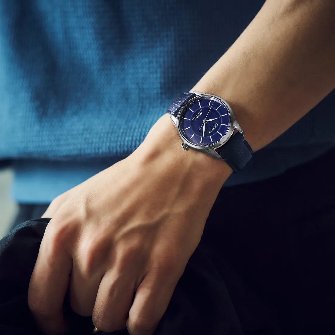 Seiko Presage Classic Series Otomatik Kobalt Mavisi HCC007 detay görseli 1