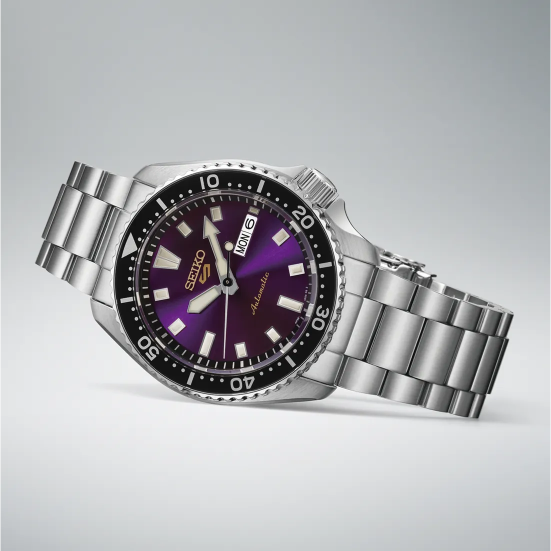 Seiko 5 Sports SKX Otomatik Mor HDB003 detay görseli 2