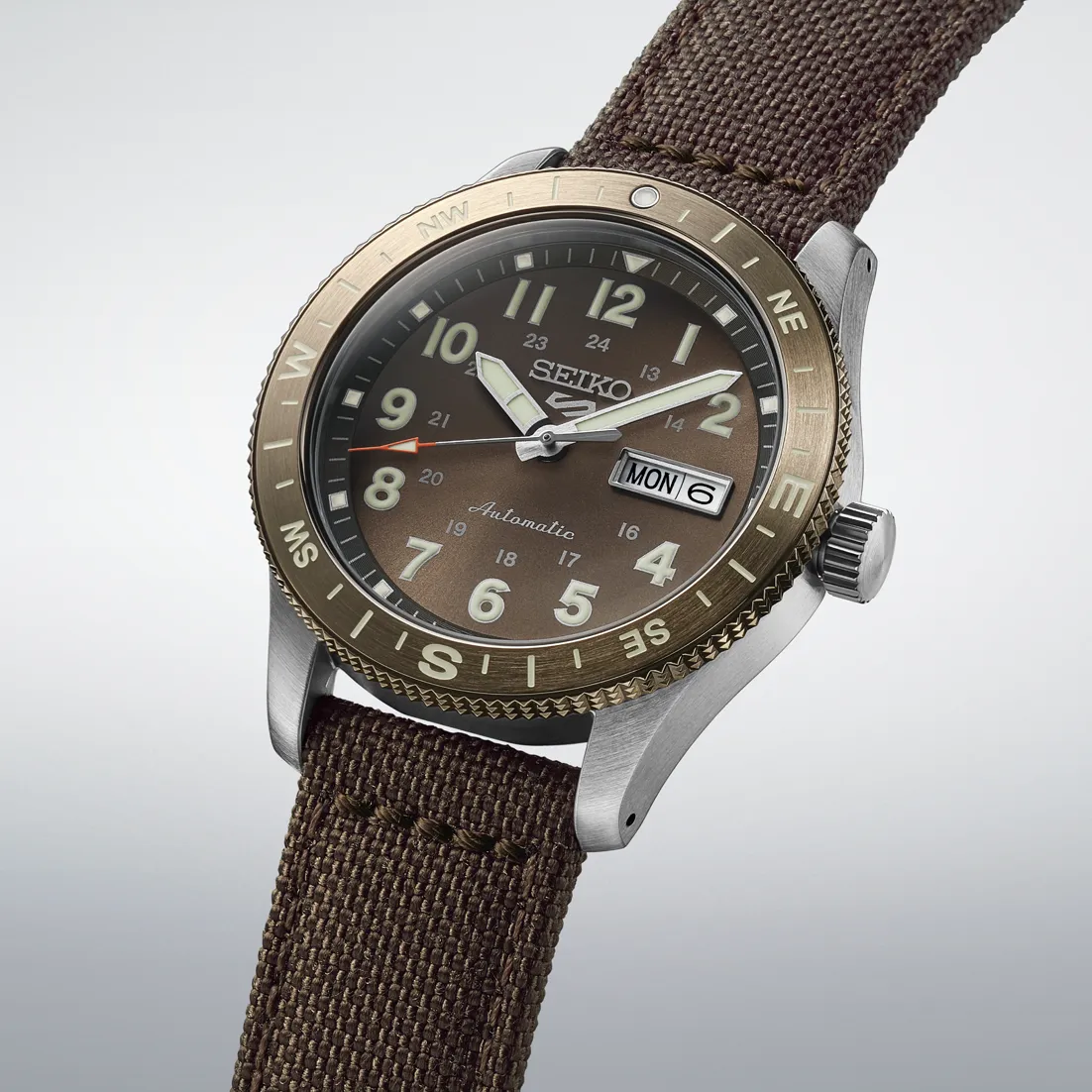 Seiko 5 Sports Field Series Otomatik Kahverengi HDB009 detay görseli 4