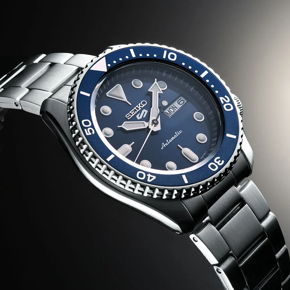 Seiko 5 Sports Field Series Otomatik Lacivert SRPD51 detay görseli 1