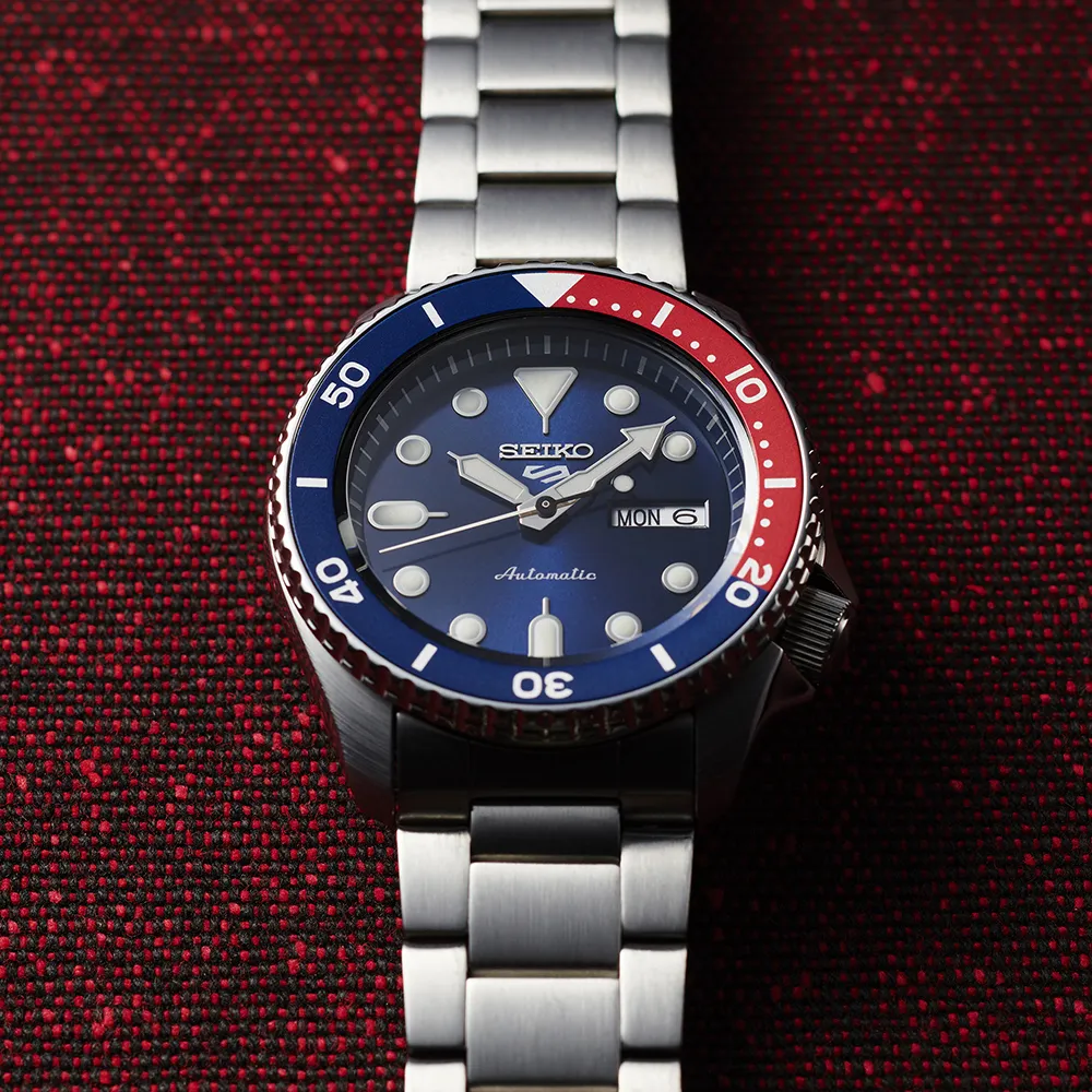 Seiko 5 Sports Otomatik SRPD53 detay görseli 1