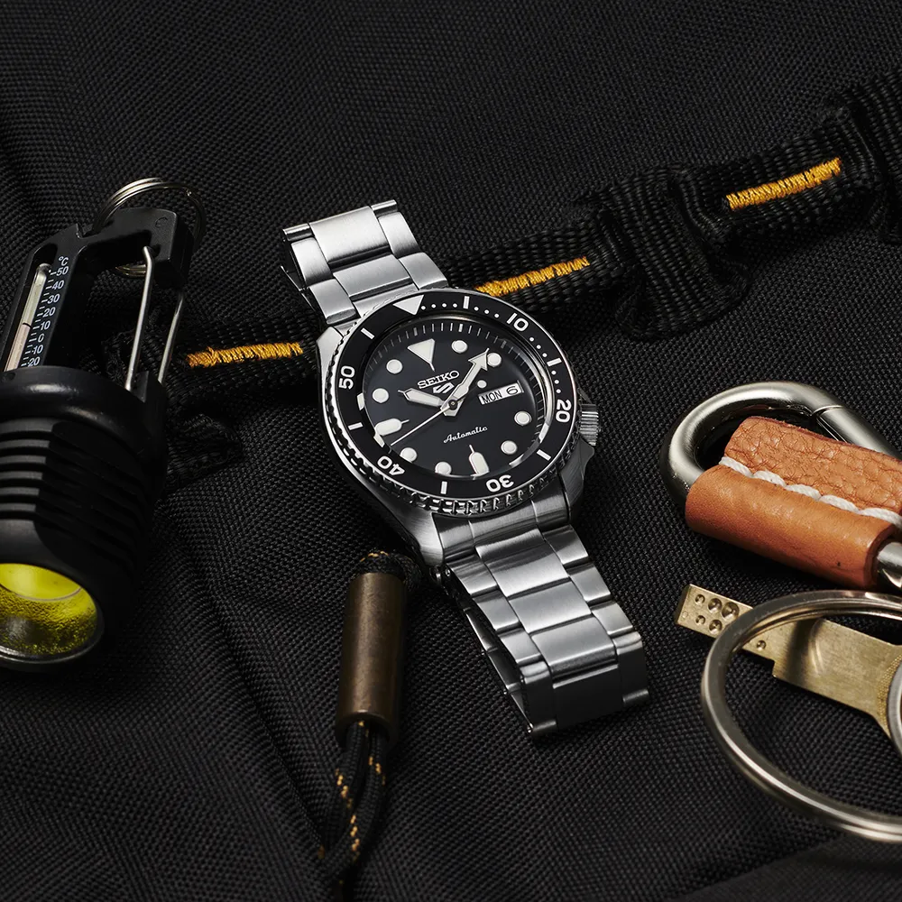 Seiko 5 Sports SKX Series Otomatik SRPD55 detay görseli 2