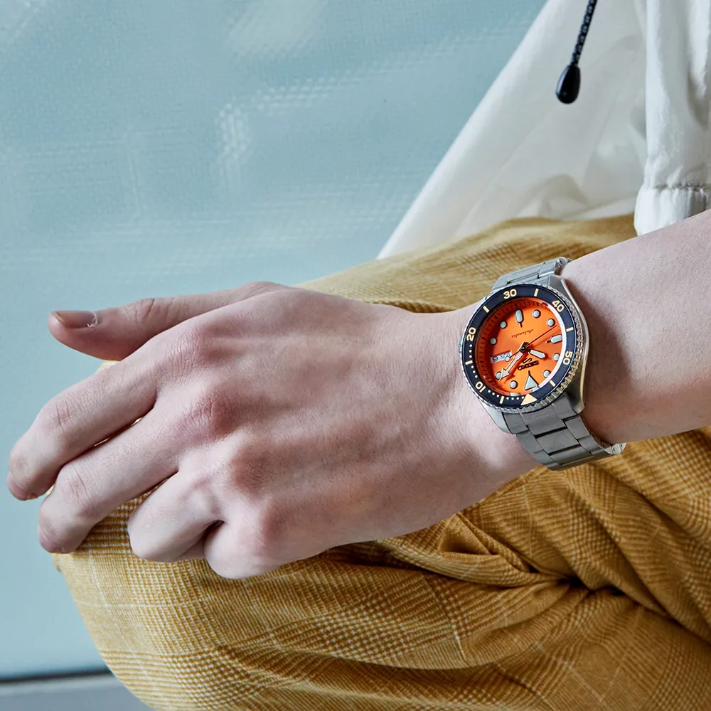 Seiko 5 Sports SKX Series Otomatik SRPD59 detay görseli 2