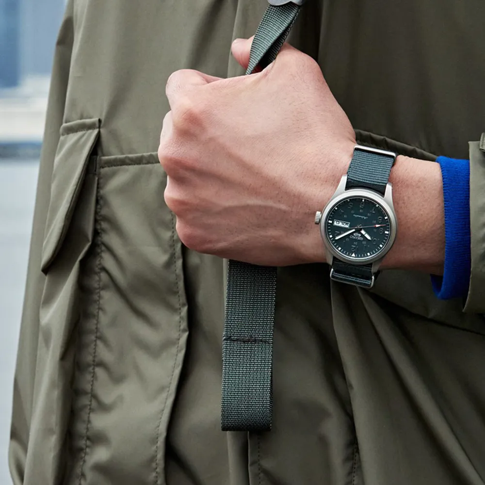 Seiko 5 Sports Field Series Otomatik SRPG31 detay görseli 1