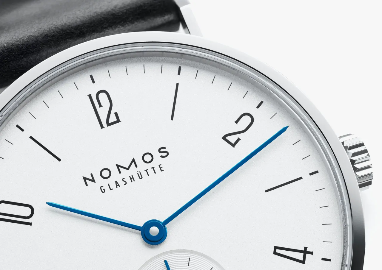 NOMOS Glashütte Tangente Otomatik Beyaz Gümüş Plaka 101 detay görseli 3