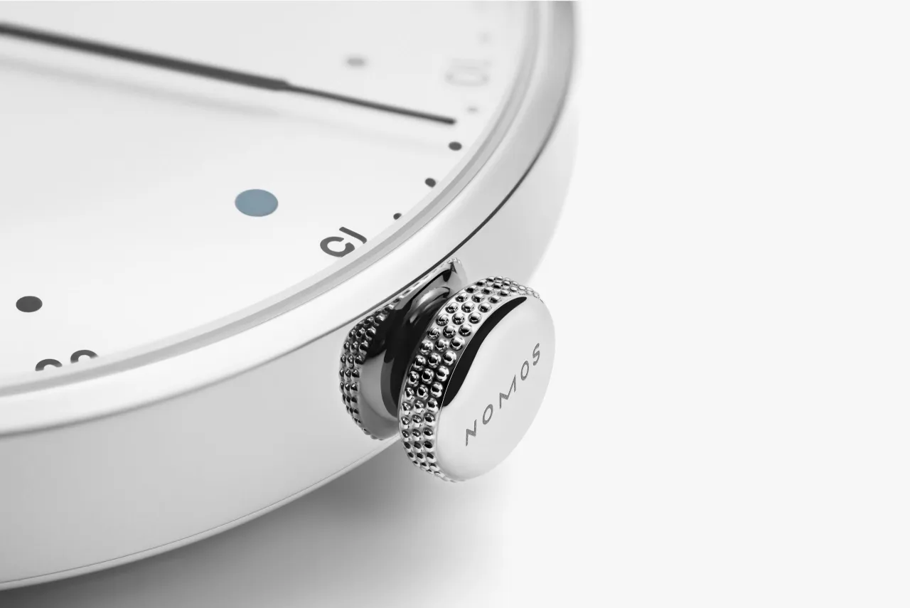 NOMOS Metro 38 Date Otomatik White Silver Plated 1102 detay görseli 5
