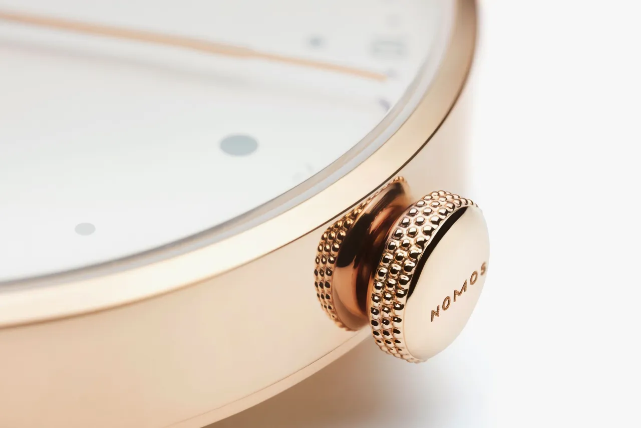 NOMOS Metro Rose Gold Otomatik 1170 detay görseli 4