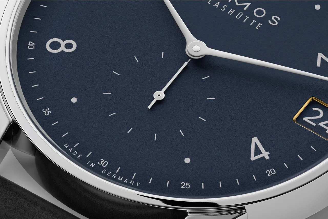 NOMOS Glashütte Minimatik 39 Date Blue 1252 detay görseli 4