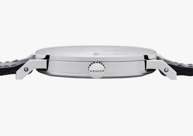 NOMOS Glashütte Tangente Date Power Reserve Otomatik 131 Görsel 5